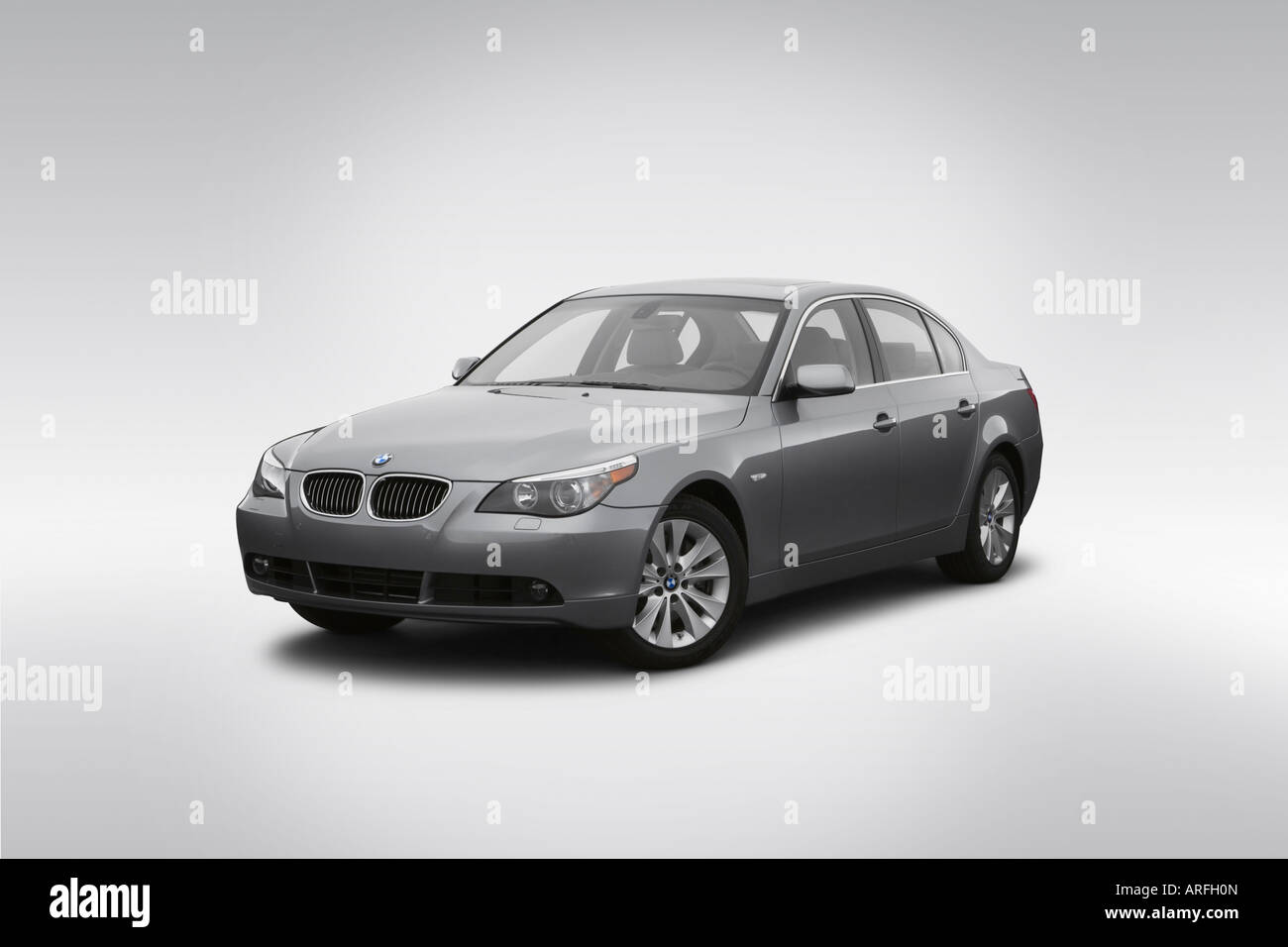 2007 BMW 5-series 550i in Silver - Front angle view Stock Photo