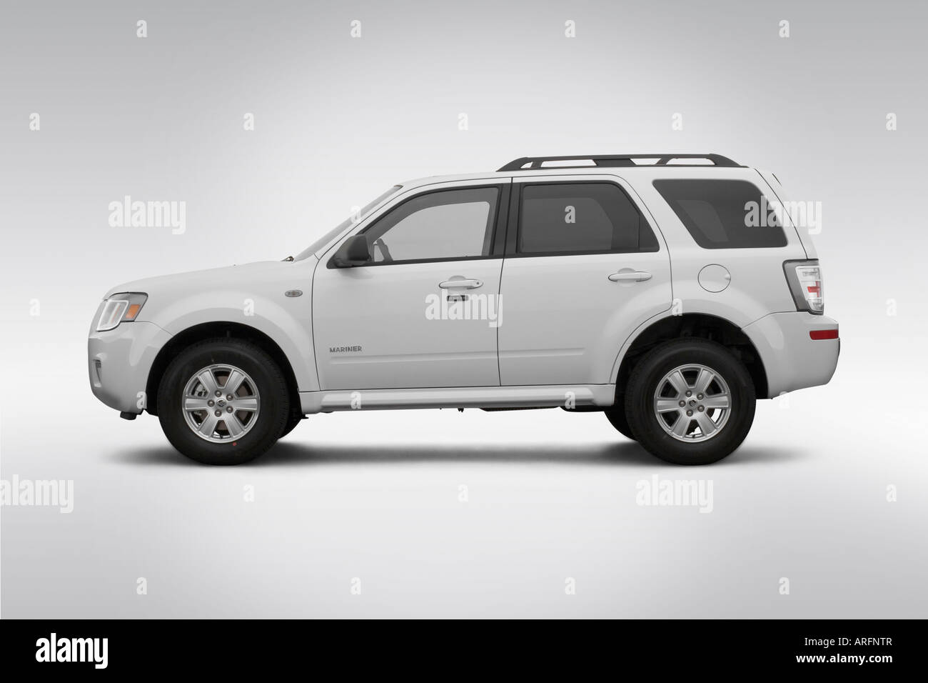 thumbnail interactive-video image 1 of Evan-Fischer Front Driver Side Fender For 2008-2009 Mercury Mariner - Primed Steel, Direct Fit 1 of 6