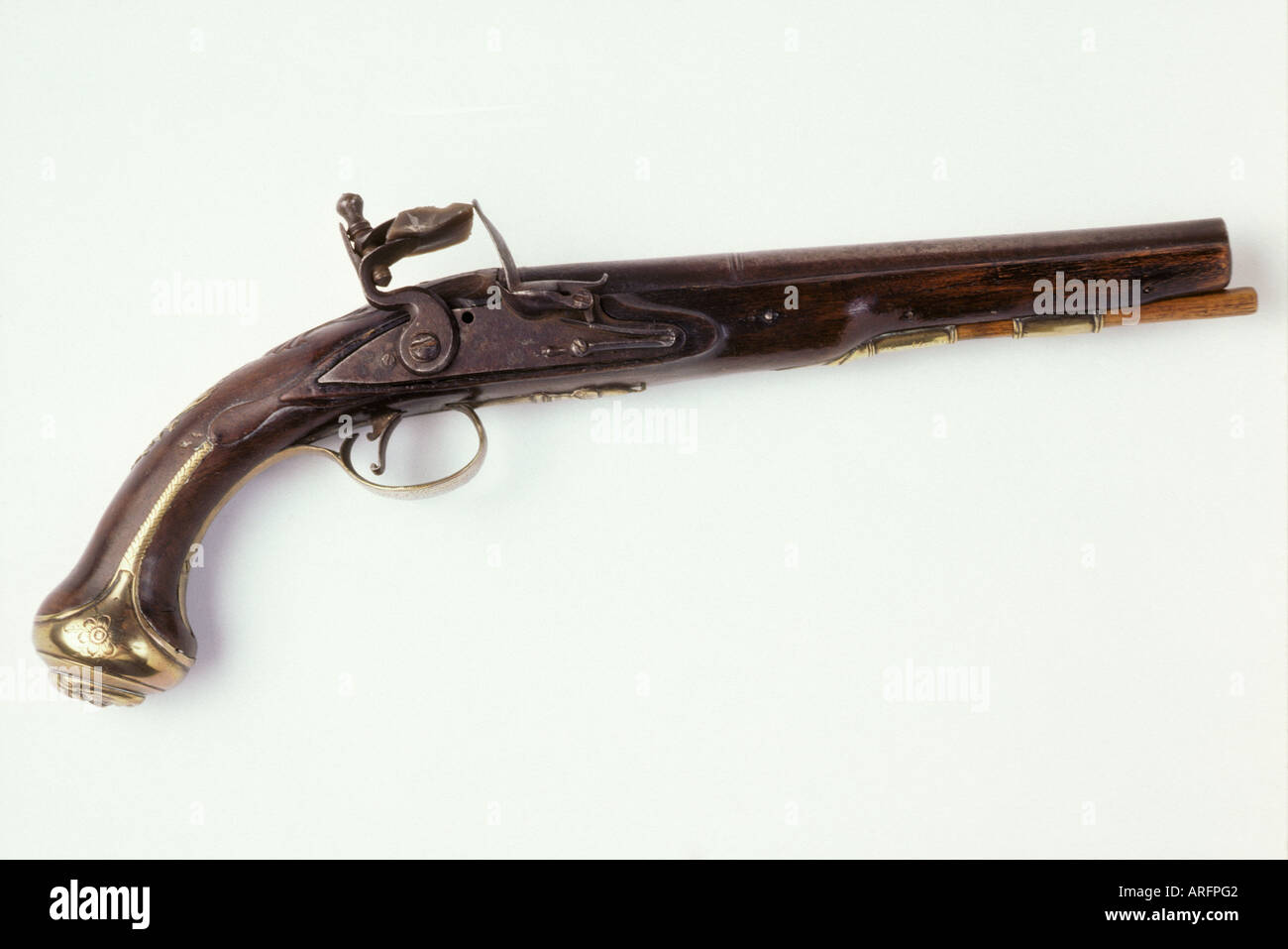 close up musket pistol handgun Stock Photo Alamy