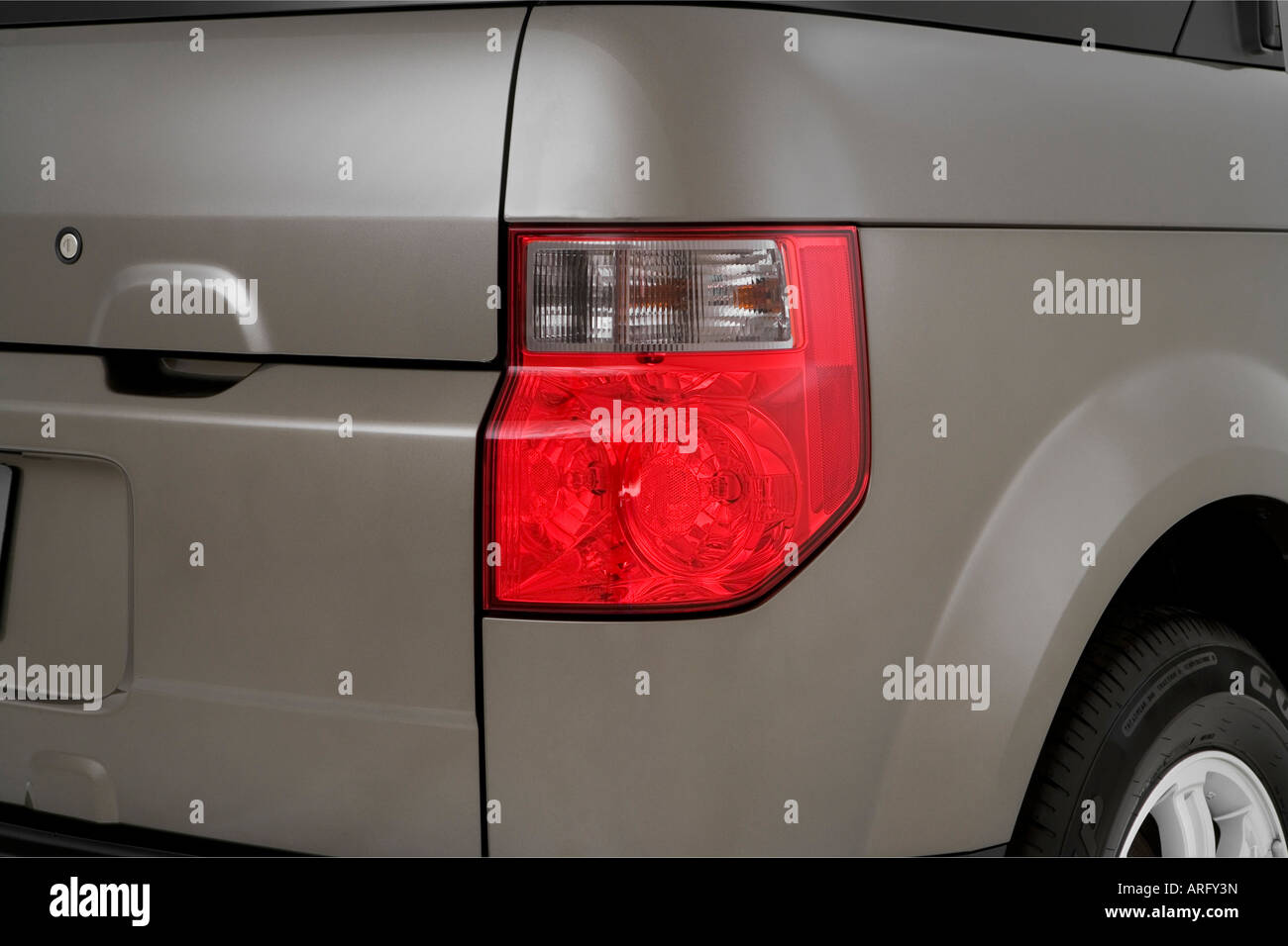 2008 Honda Element EX in Gray Tail light Stock Photo Alamy