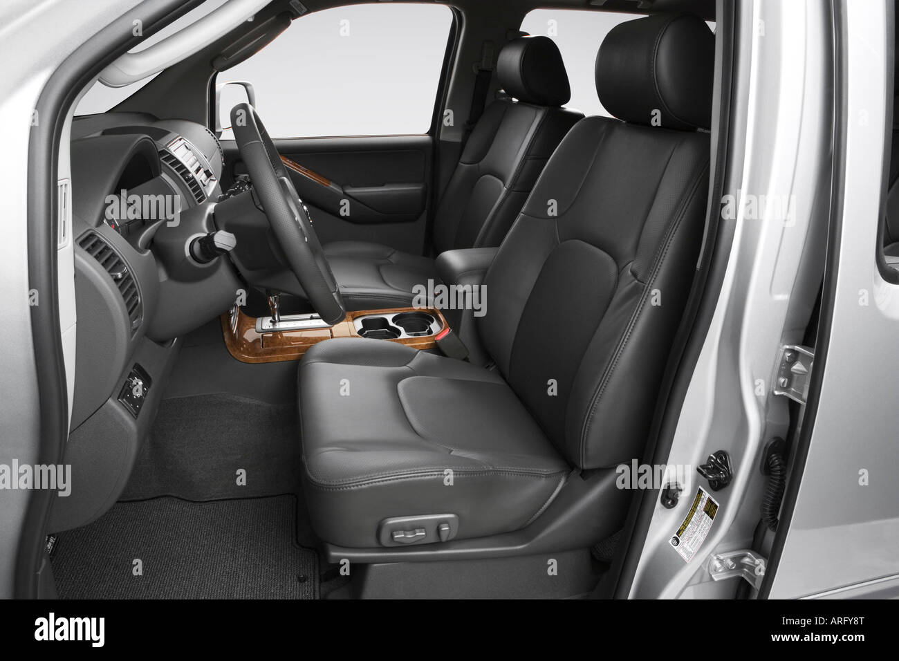 2007 Nissan Pathfinder LE in Silver - Front seats Stock Photo