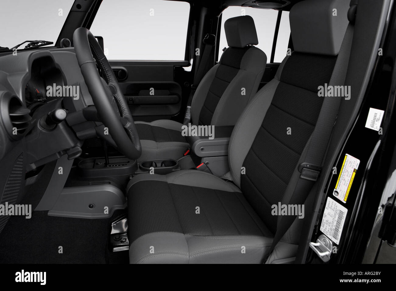 2007 Jeep Wrangler Unlimited X in Black - Front seats Stock Photo - Alamy