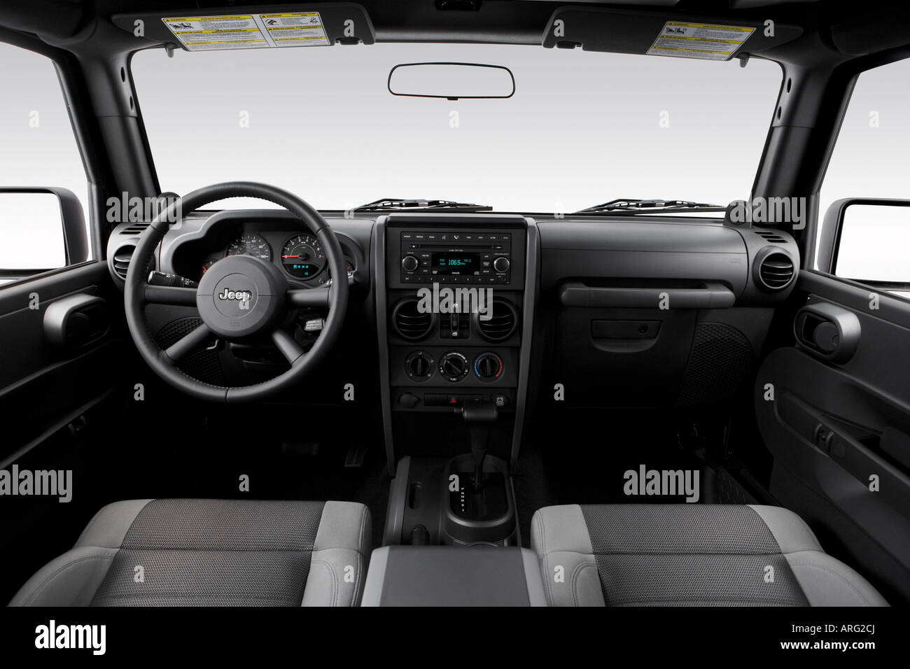 2007 Jeep Wrangler Unlimited X in Black - Dashboard, center console, gear  shifter view Stock Photo - Alamy