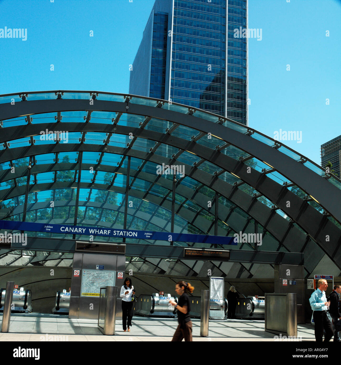 Canary Wharf tube station from exterior Stock Photo Alamy