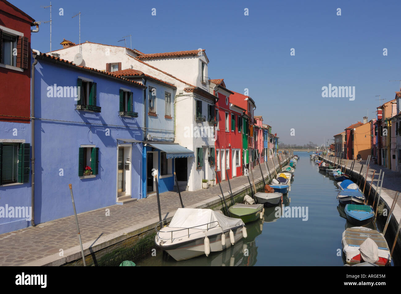 Colourful Houses Along Canal, Burano Island, Venice, Italy Stock Photo ...
