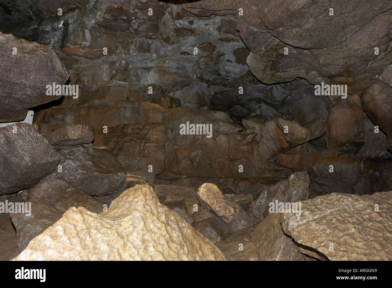 Marble arch caves global geopark hi-res stock photography and images ...