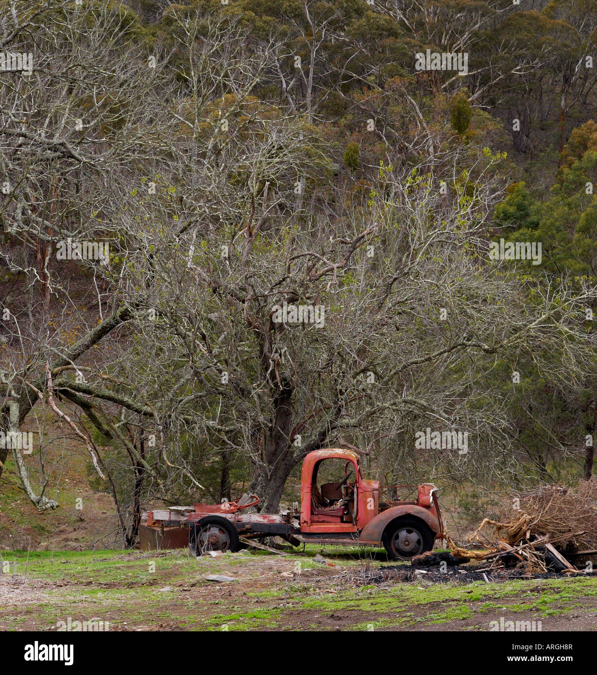 Abandoned old truck wreck hi-res stock photography and images - Alamy