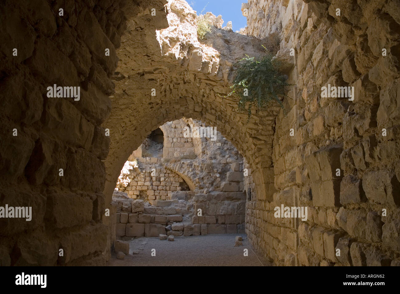 Stone walls and acrh, Karak, Kerak, Crusader castle, redoubt, Hashemite Kingdom of Jordan, Middle East. DSC 5293 Stock Photo