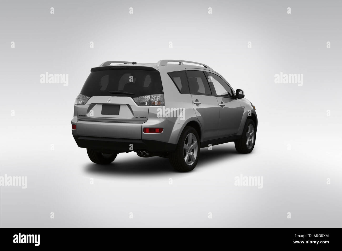 Silver Outlander Rear Silver mitsubishi outlander hi-res stock photography and images - Alamy