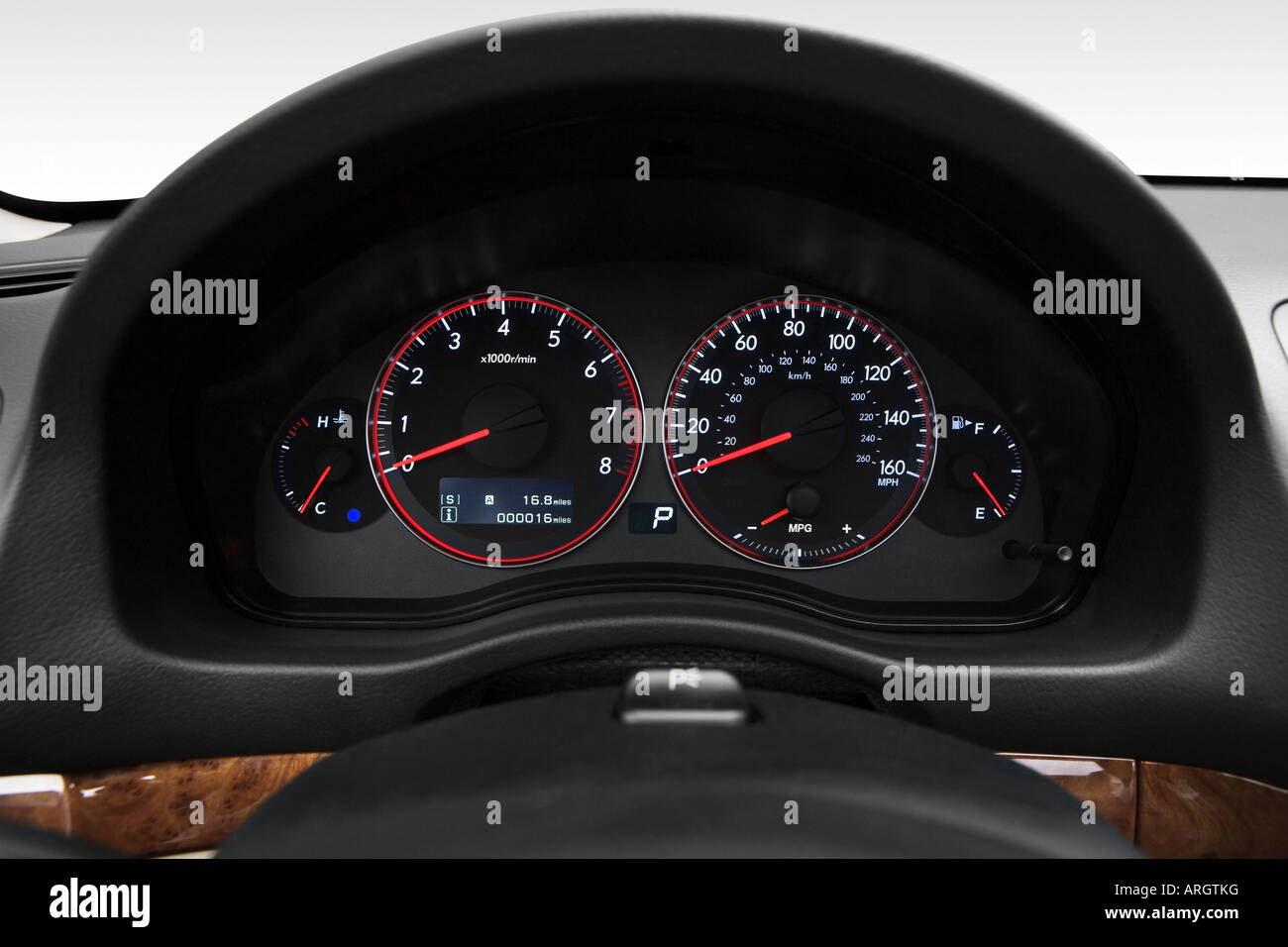 Subaru Legacy: Tachometer Subaru Legacy: Tachometer