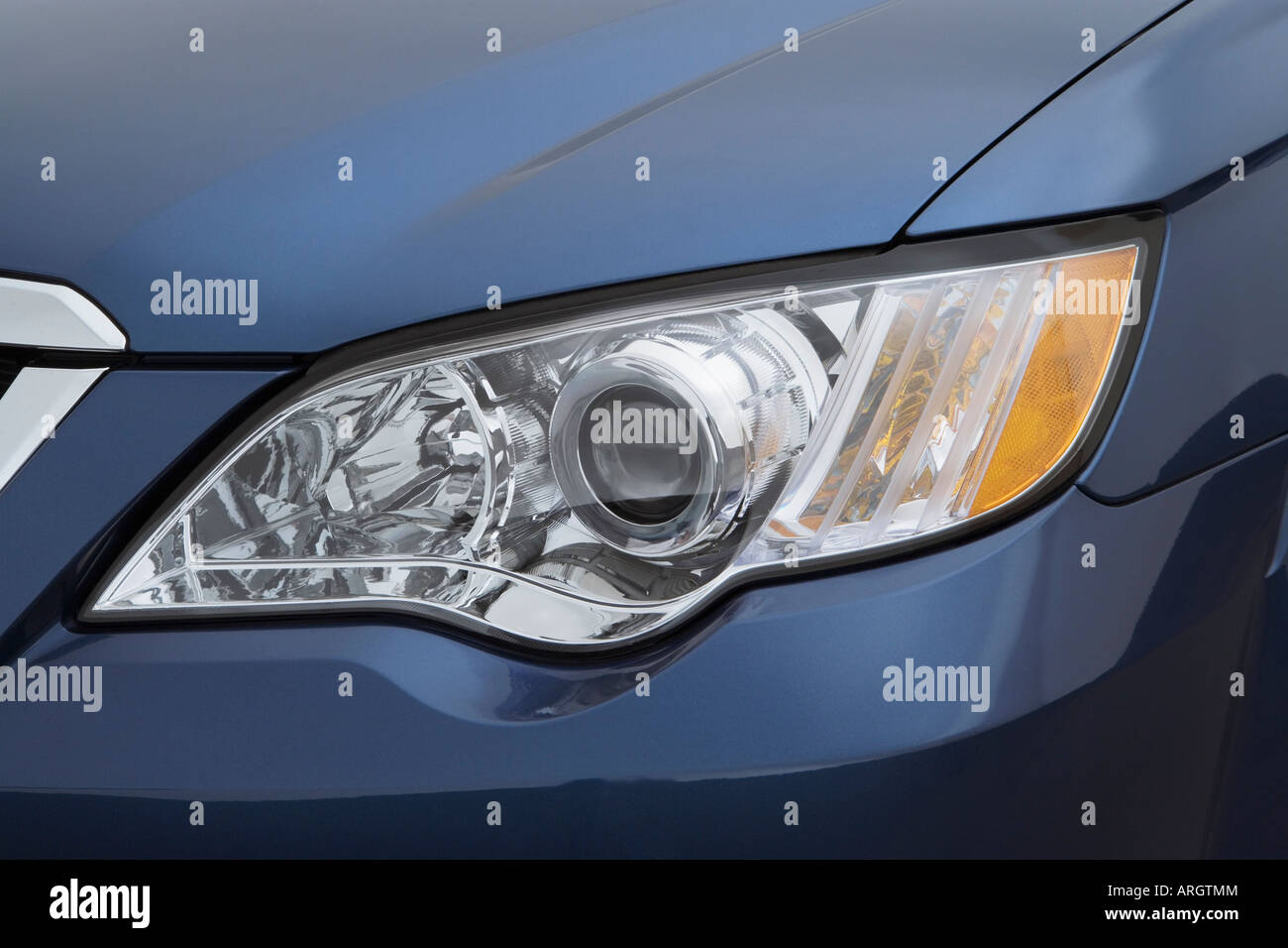 2008 outback headlights