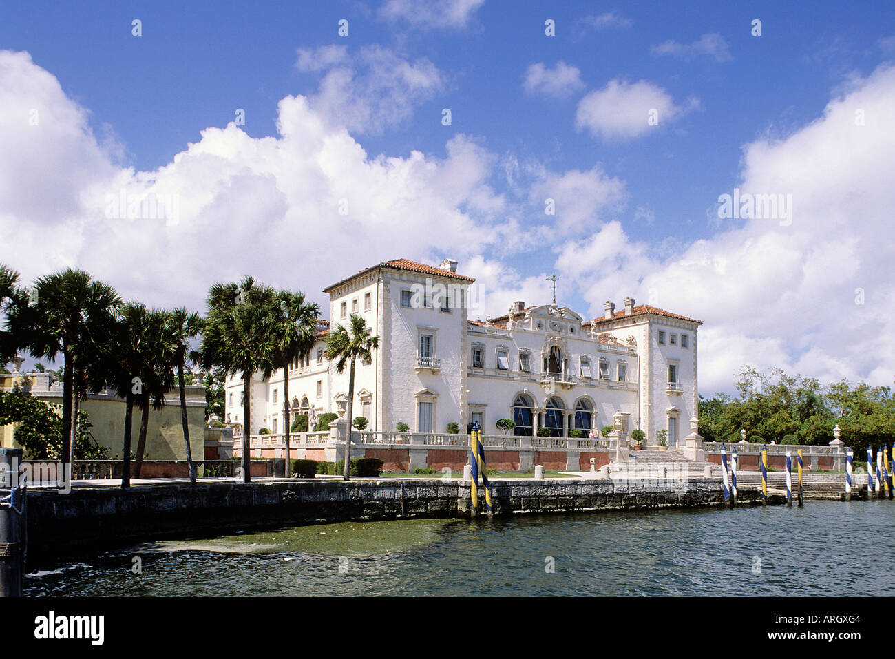 James deering hires stock photography and images Alamy