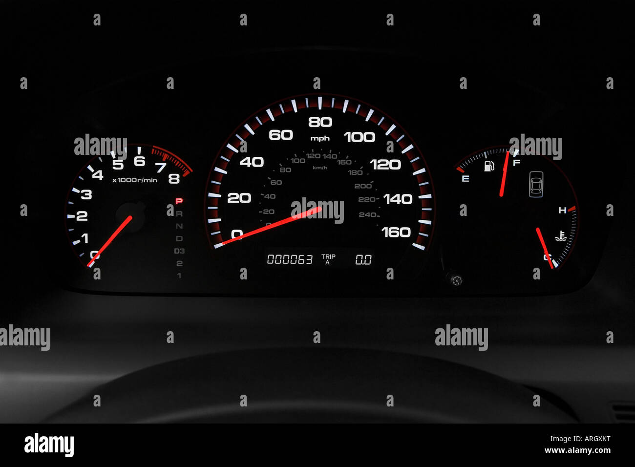 2007 Honda Accord EX in Silver Speedometer/tachometer Stock Photo Alamy