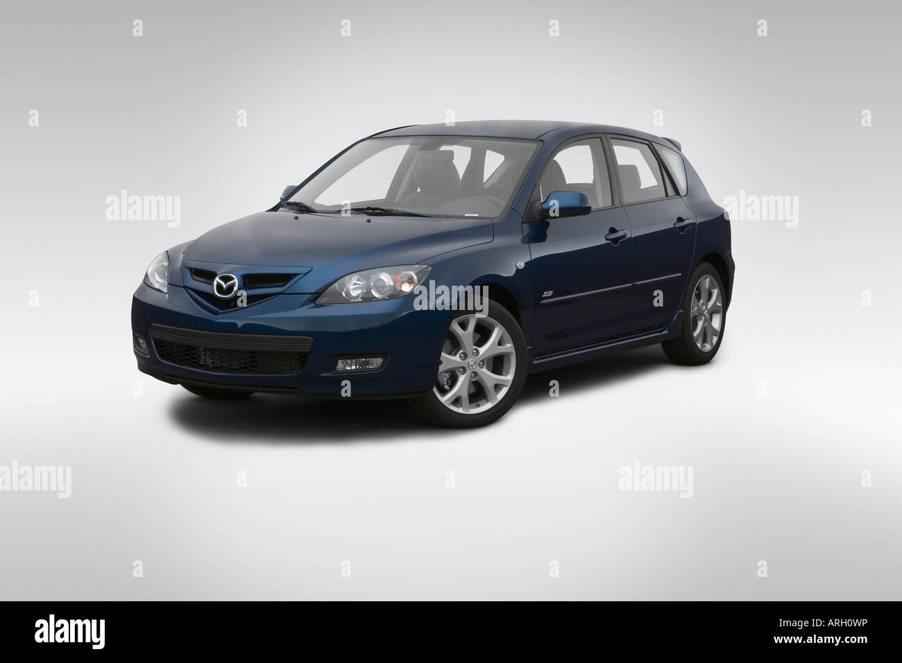 07 Mazda Mazda3 S Grand Touring In Blue Front Angle View Stock Photo Alamy