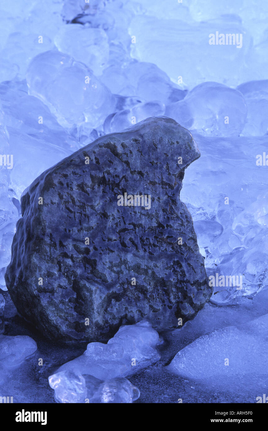 Ice In Rocks Rock and ice hi-res stock photography and images - Alamy