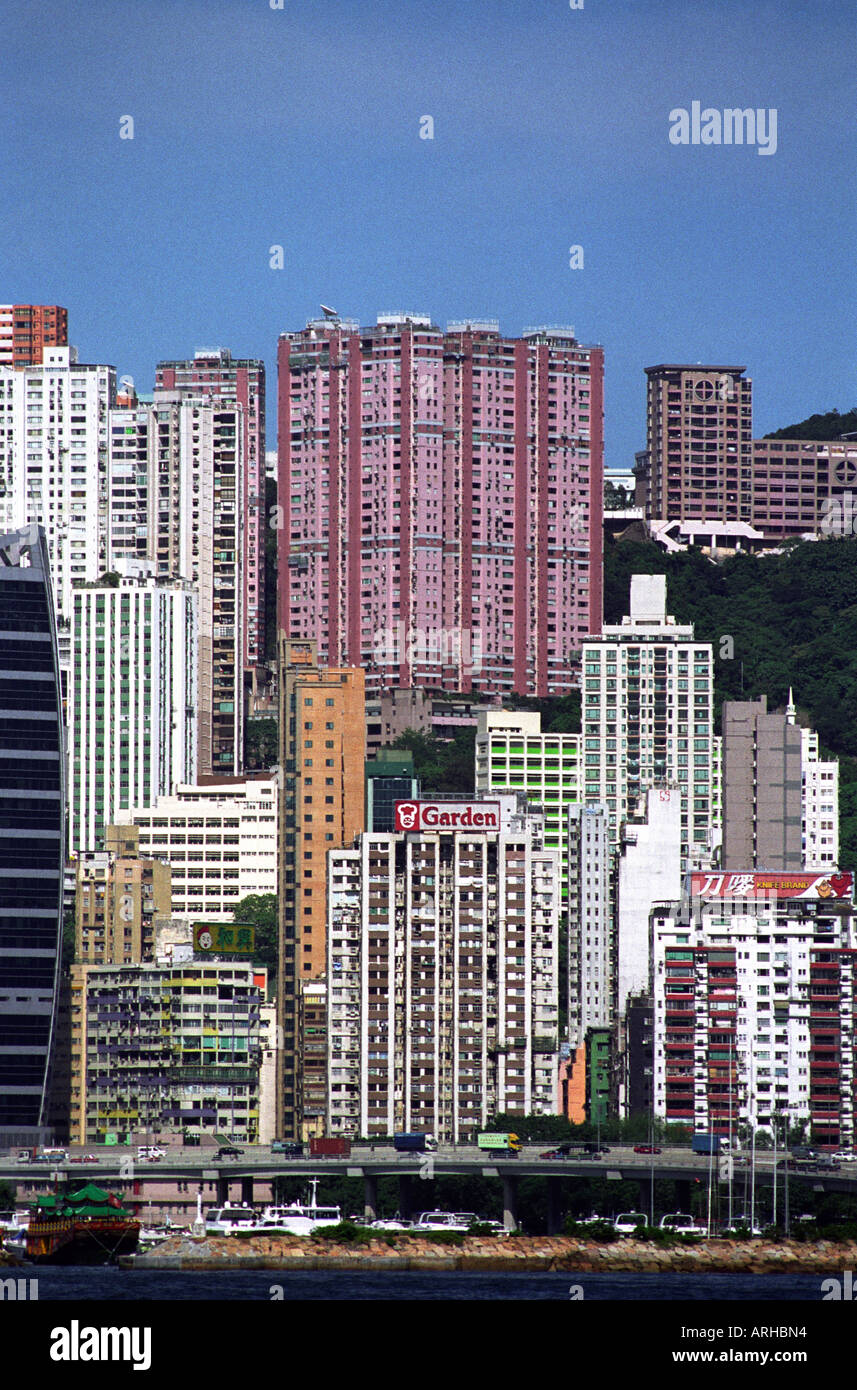 HONG KONG BUILDINGS PEOPLE AND STREET LIFE IN CENTRAL DOWNTOWN HONG KONG ISLAND AND VICTORIA HARBOUR Stock Photo