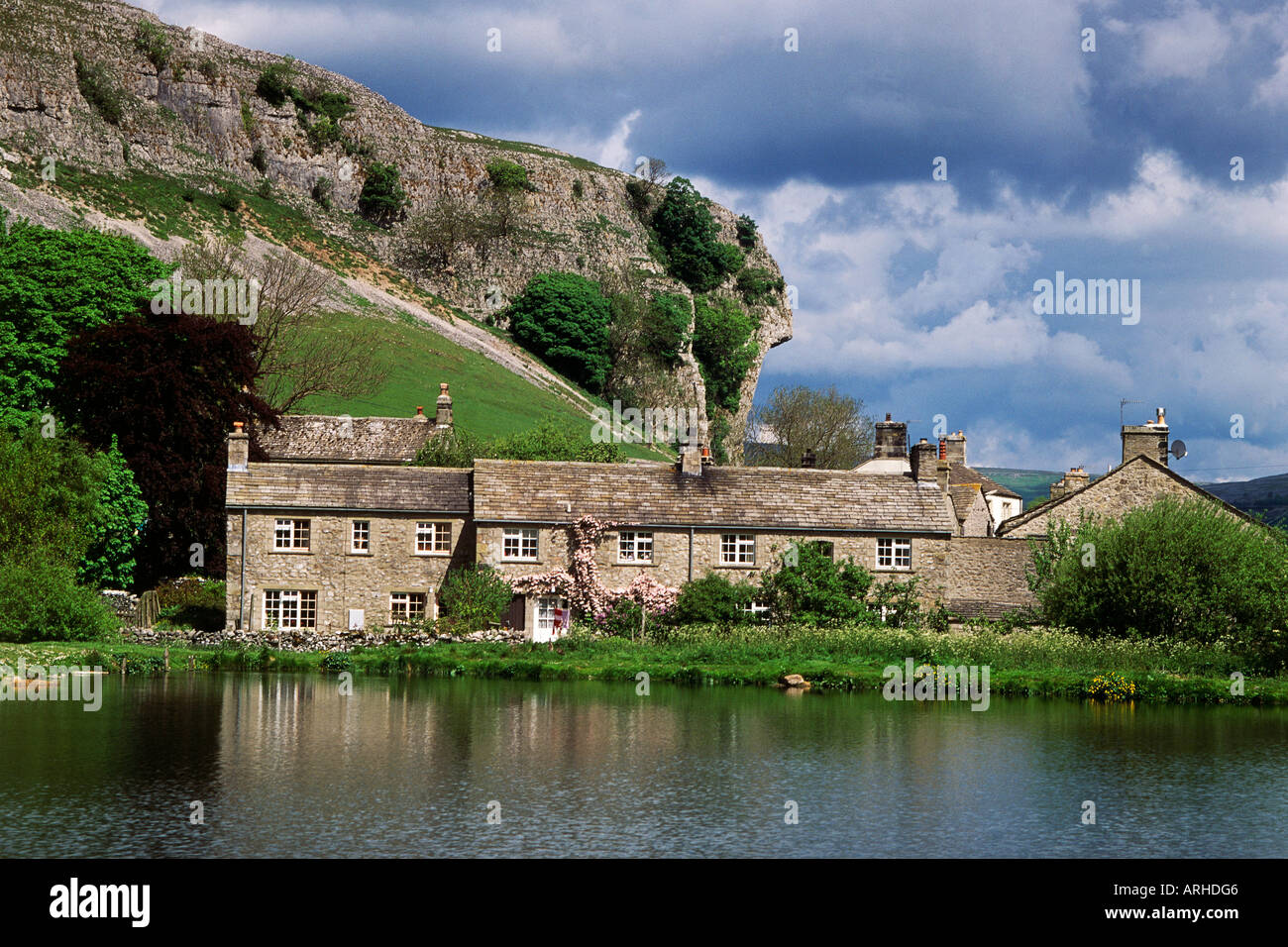 Kilnsey trout farm hires stock photography and images Alamy