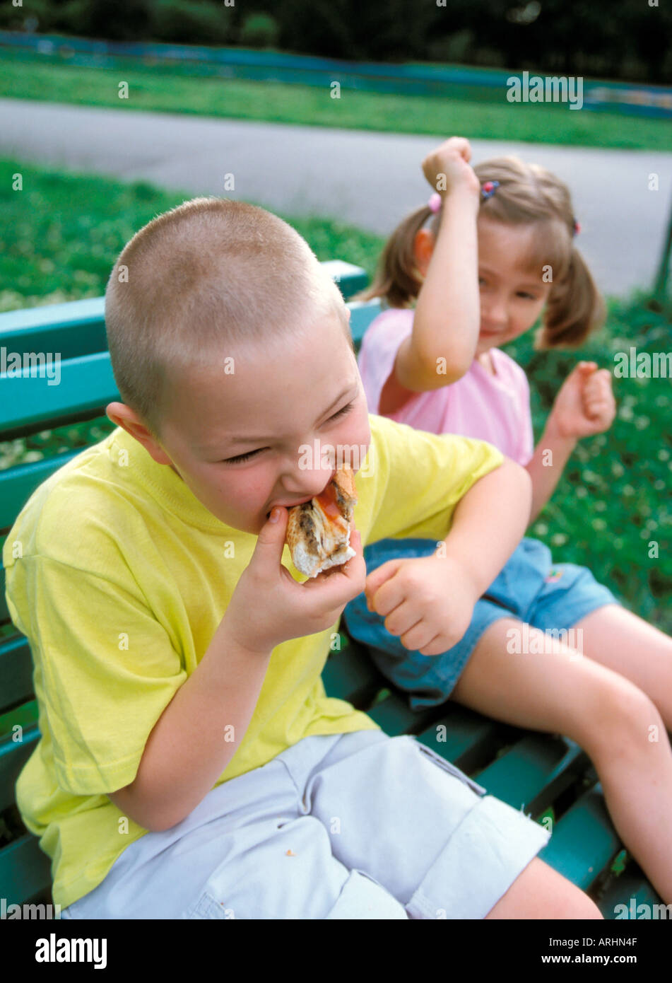 Food fight sandwich hires stock photography and images Alamy