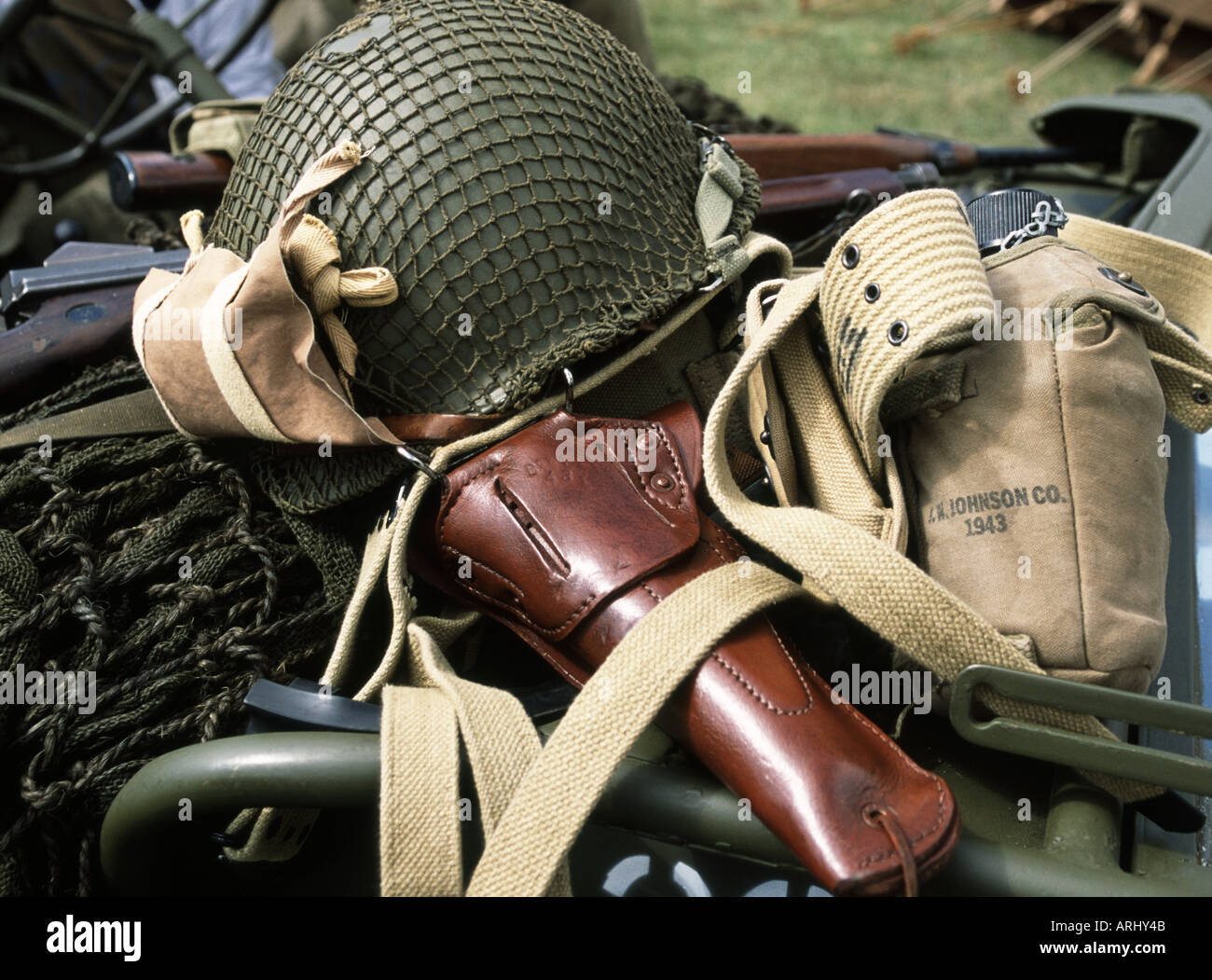 MILITARY EQUIPMENT US ARMY WORLD WAR TWO RE ENACTMENT Stock Photo