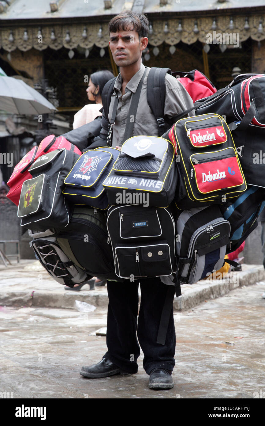 Details more than 157 salesman bag kidsdream.edu.vn