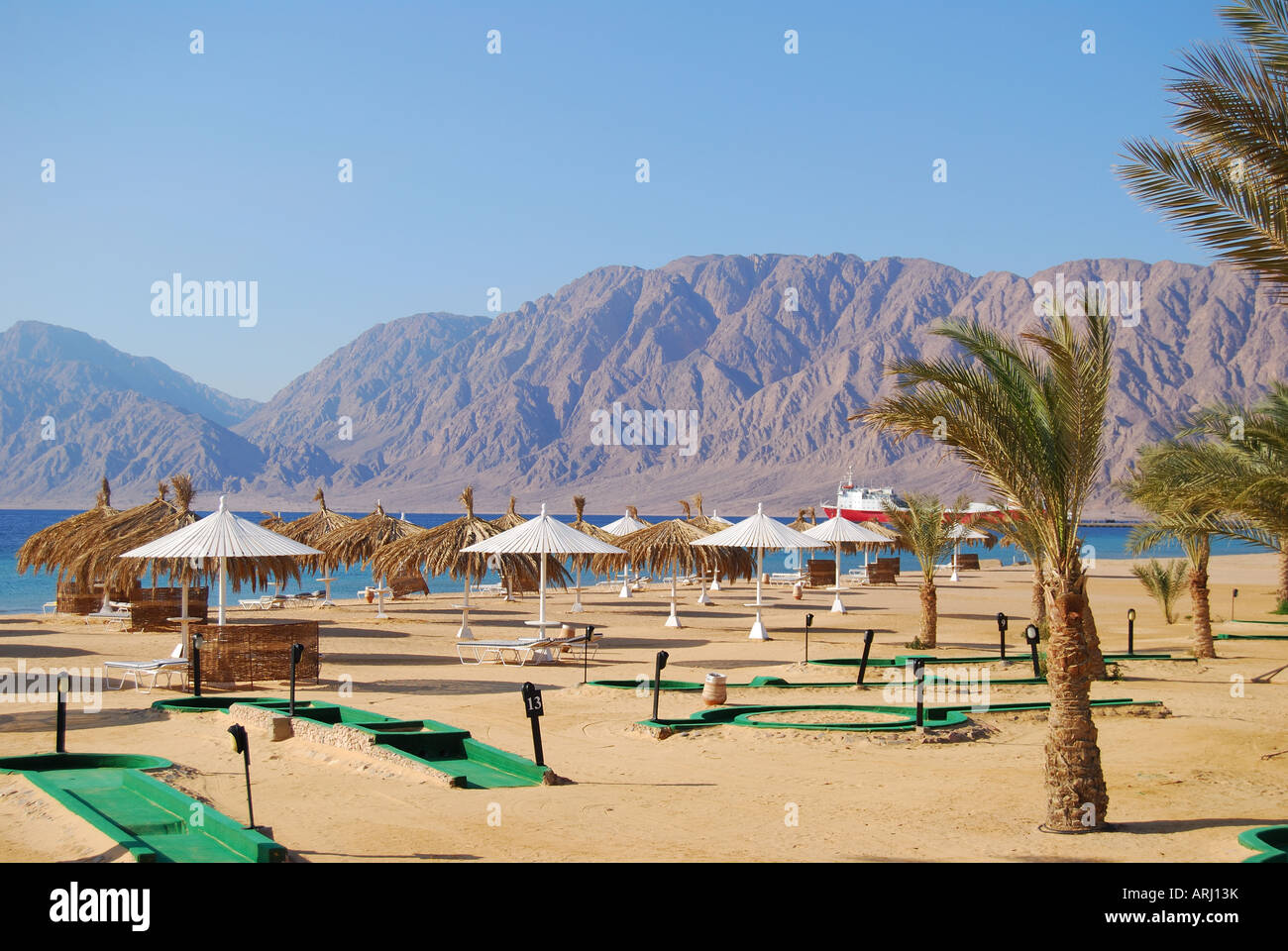 Hilton Nuweiba Coral Resort Hotel beach, Nuweiba, Sinai Peninsula, Republic of Egypt Stock Photo