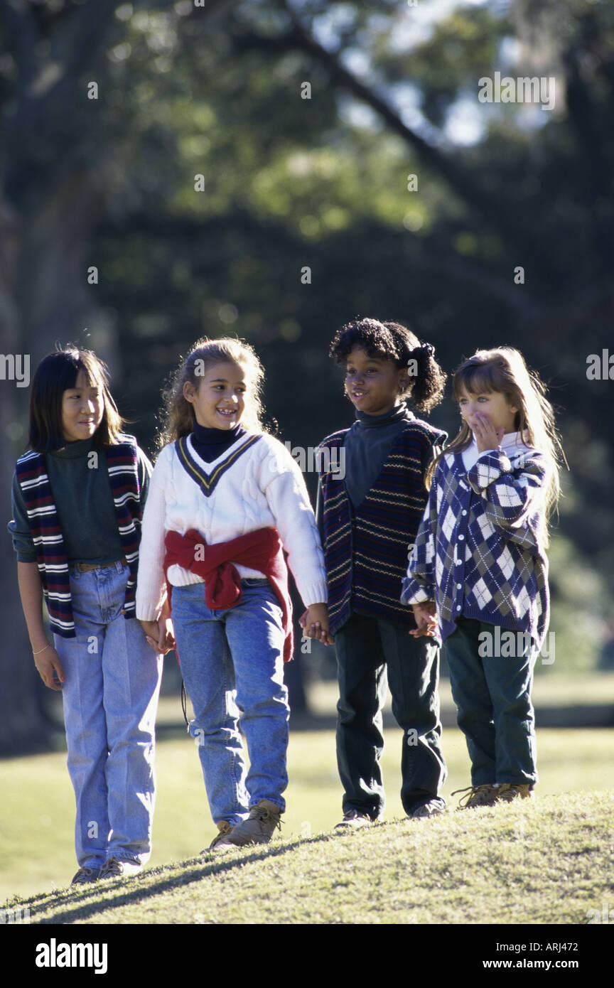Children holding hands group line hi-res stock photography and images ...