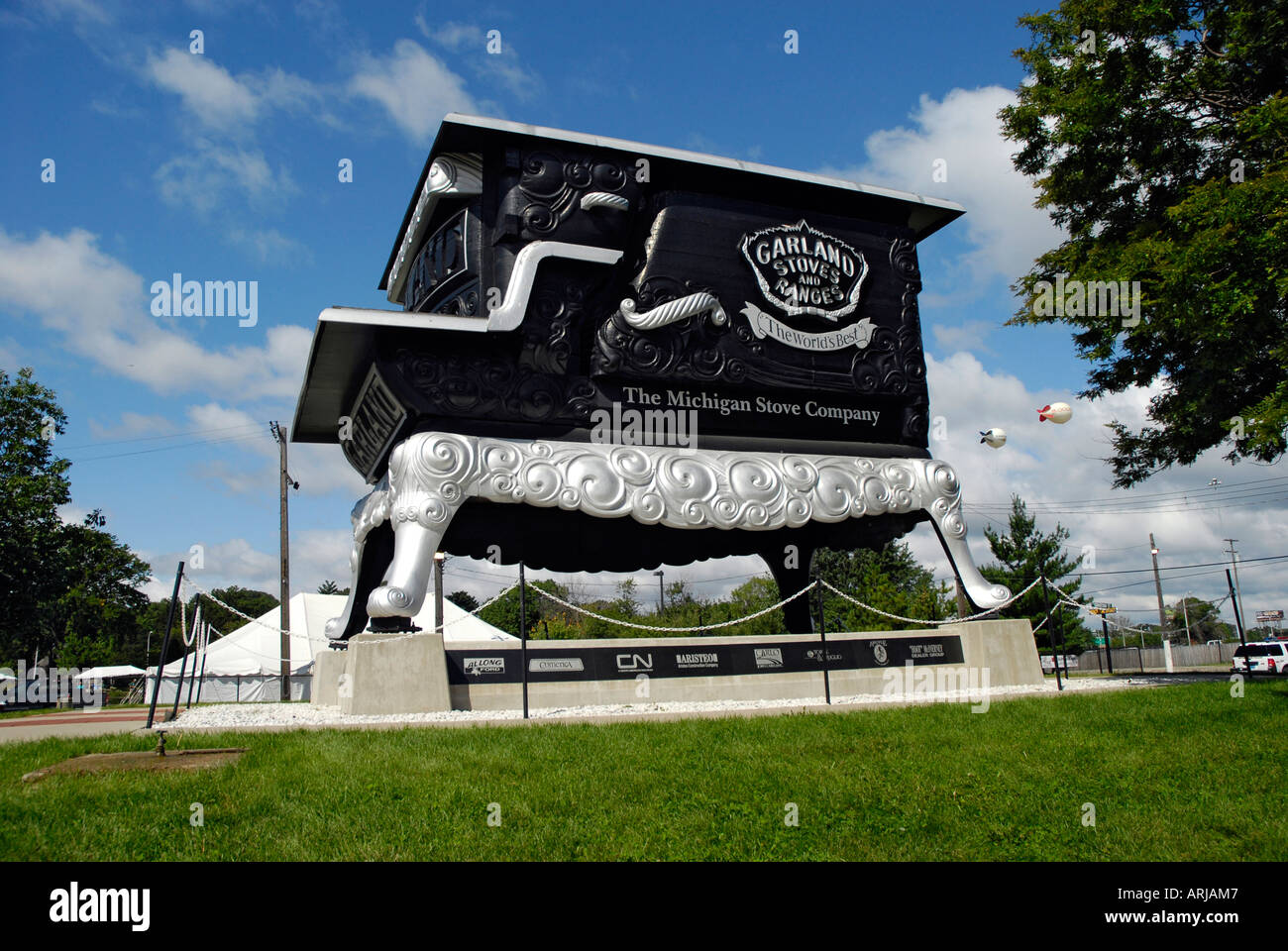 The largest antique historic cooking stove Michigan State Fair Held at