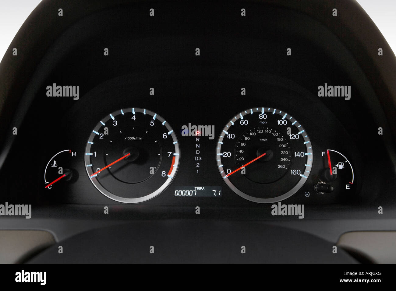 2008 Honda Accord EX in Red - Speedometer/tachometer Stock Photo - Alamy