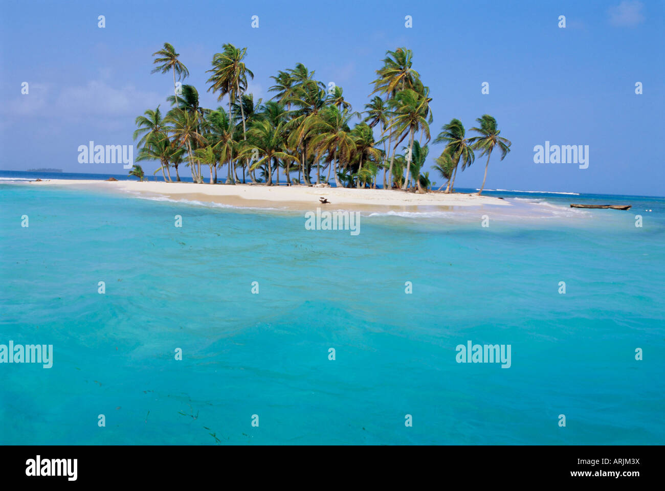 Tropical island, Iles Los Grillos, Rio Sidra, San Blas archipelago, Panama, Central America Stock Photo