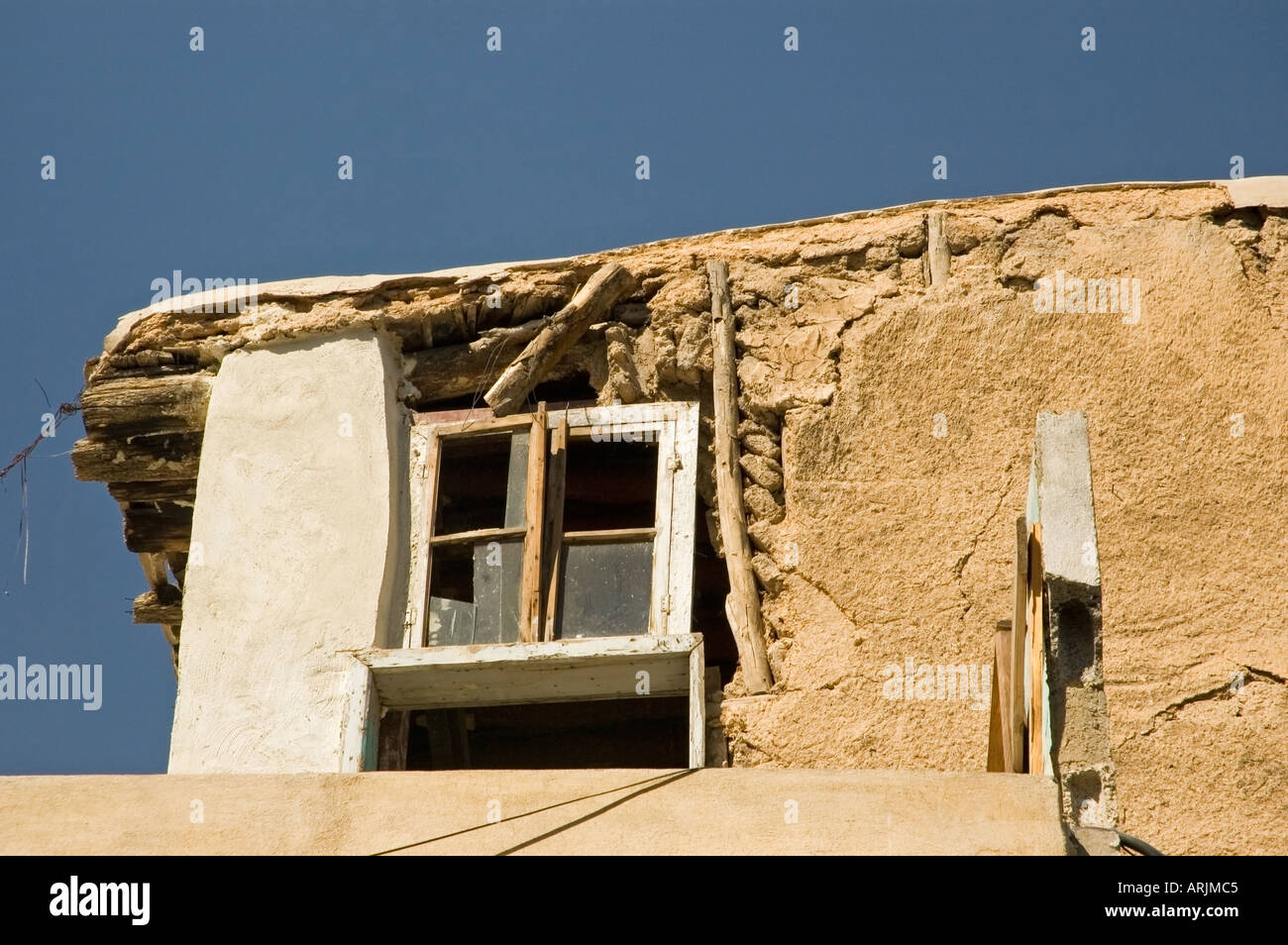Typical run down  housing in Damascus, Syria, Middle East. DSC 5578 Stock Photo