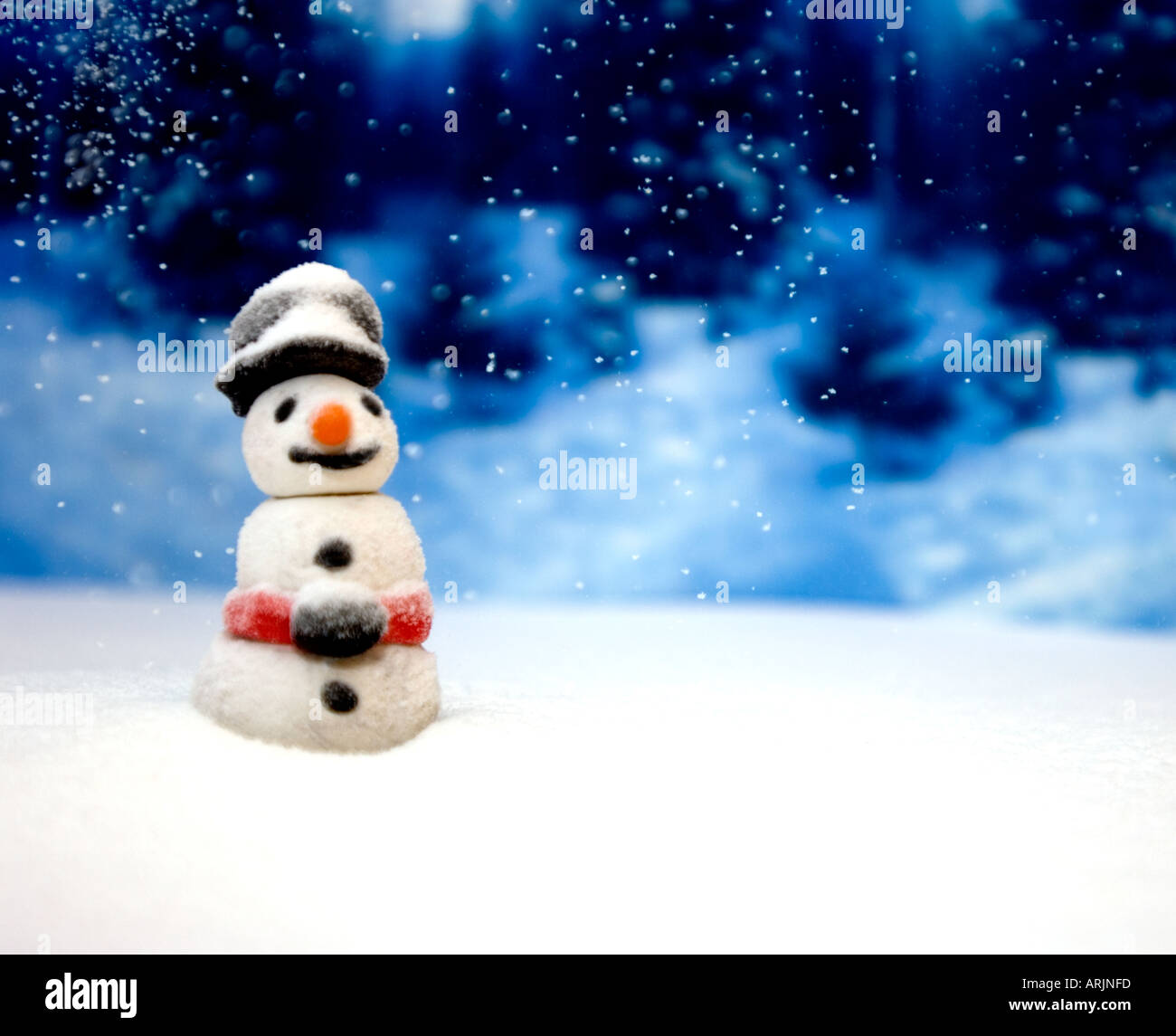 Model of a snowman with convincing fake snow Stock Photo Alamy