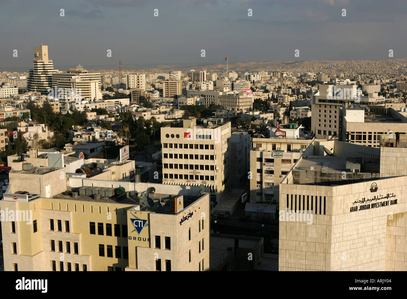 JOR, Jordan, Amman: Shmeisani district, business district, modern, young  Stock Photo - Alamy