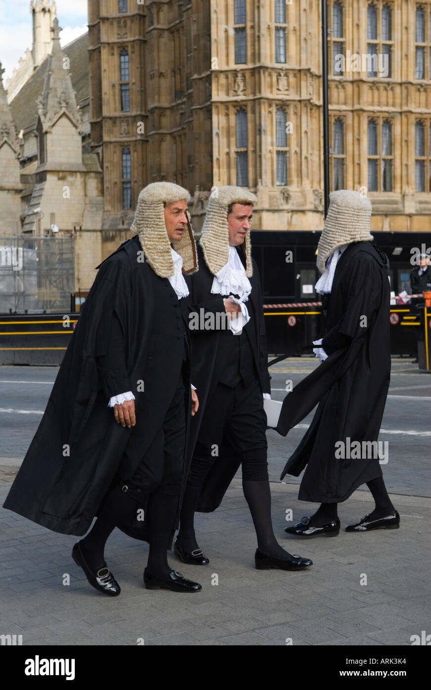 Do Barristers Still Wear Wigs In England at Bobby Flores blog Do Barristers Still Wear Wigs In England at Bobby Flores blog