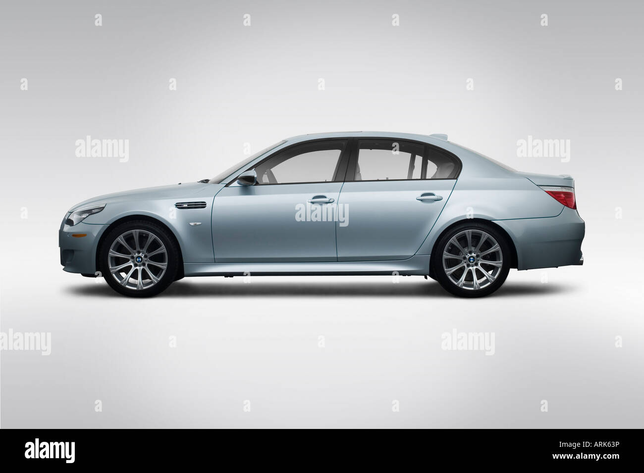 2008 BMW 5-series M5 in Silver - Drivers Side Profile Stock Photo - Alamy