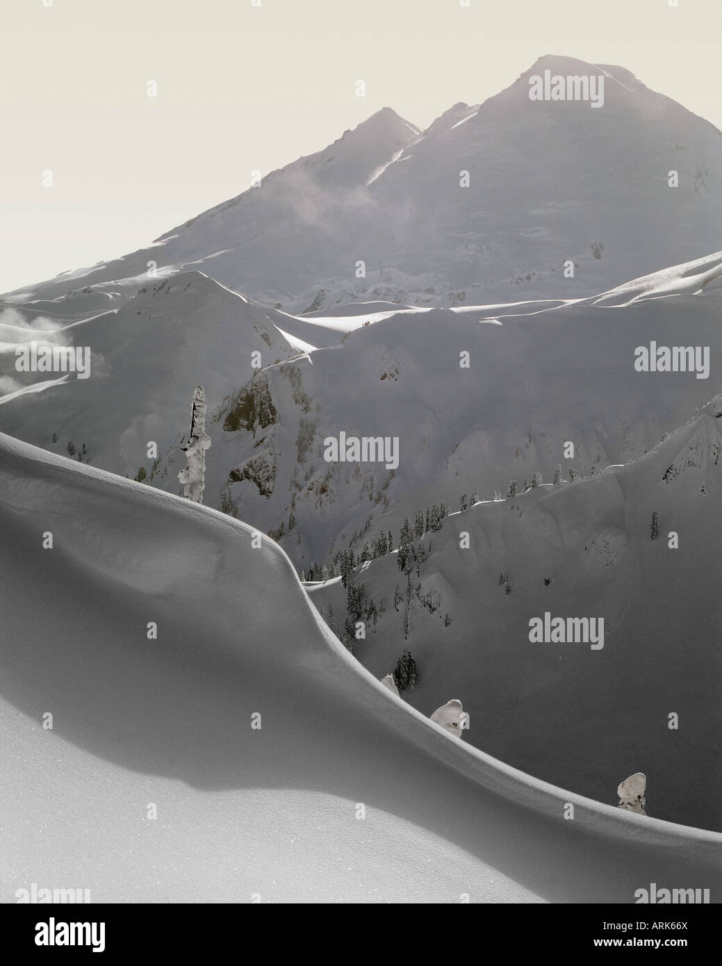 White mountains mount washington hi-res stock photography and images ...