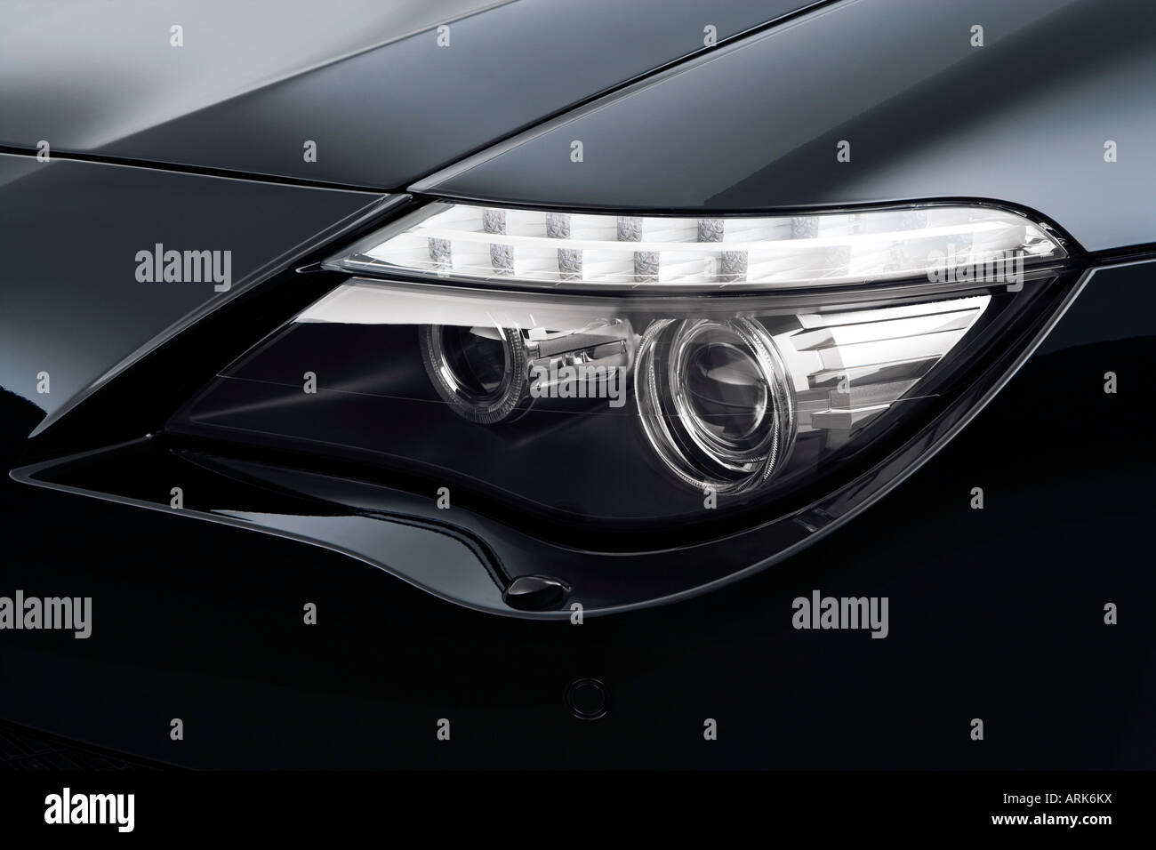 Bmw 6 series convertible hi-res stock photography and images - Alamy