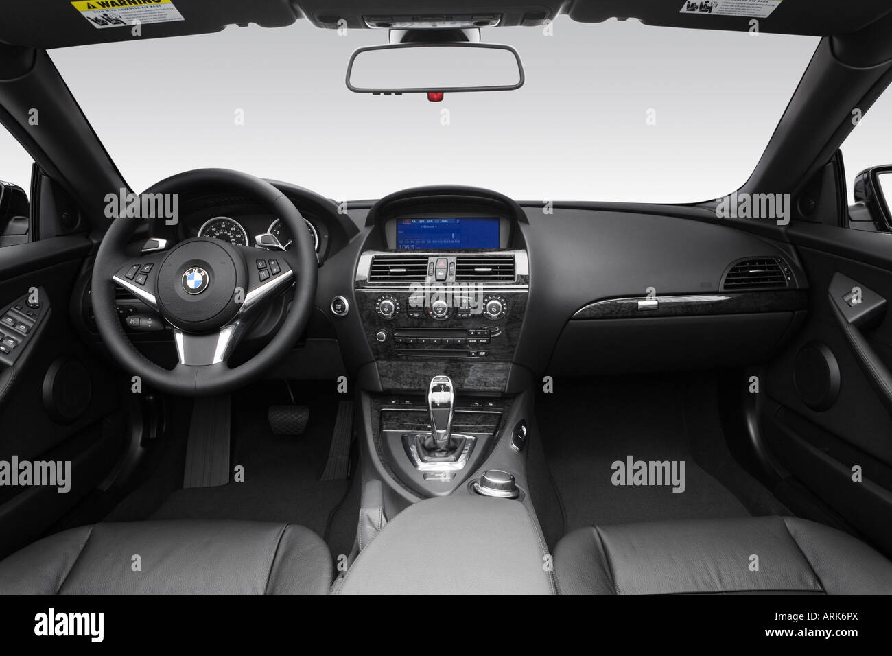 2008 BMW 6-series 650i in Black - Dashboard, center console, gear ...