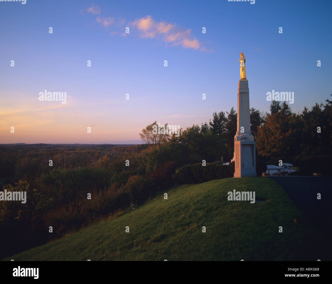 Cumorah hill hires stock photography and images Alamy