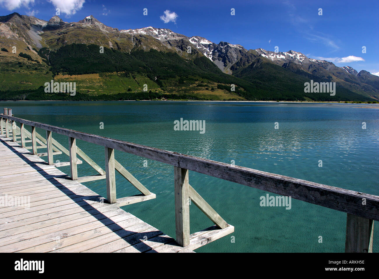 LAKE WAKATIPU, GLENORCHY, NEW ZEALAND SOUTH ISLAND Stock Photo - Alamy