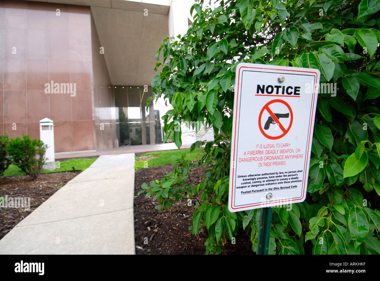 Sign gun firearm weapon prohibit carry conceal hires stock photography and images Alamy