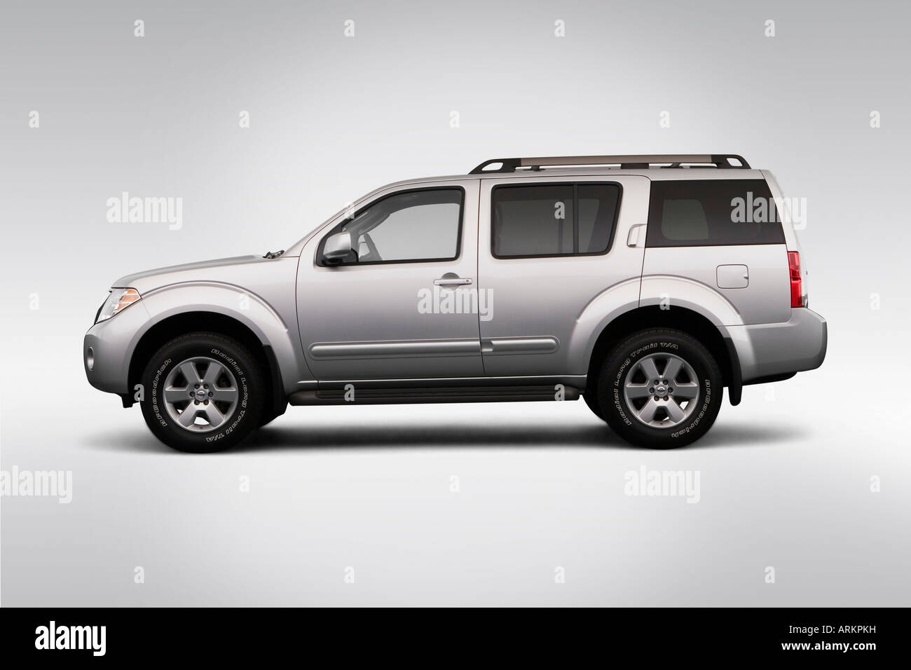 2008 Nissan Pathfinder SE in Silver - Drivers Side Profile Stock Photo