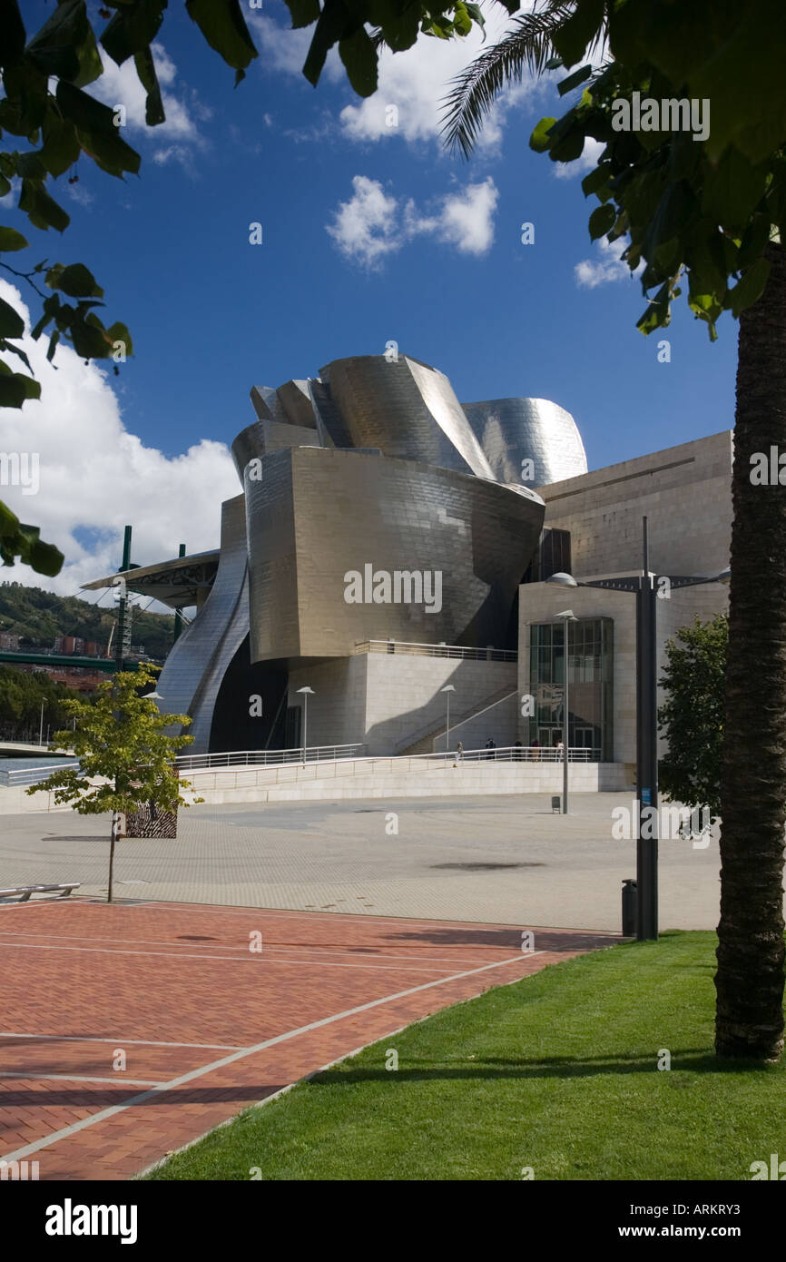 Guggenheim Museum designed by Frank Gehry on waterside along Rio Nervion Bilbao Euskal Herria Spain Stock Photo
