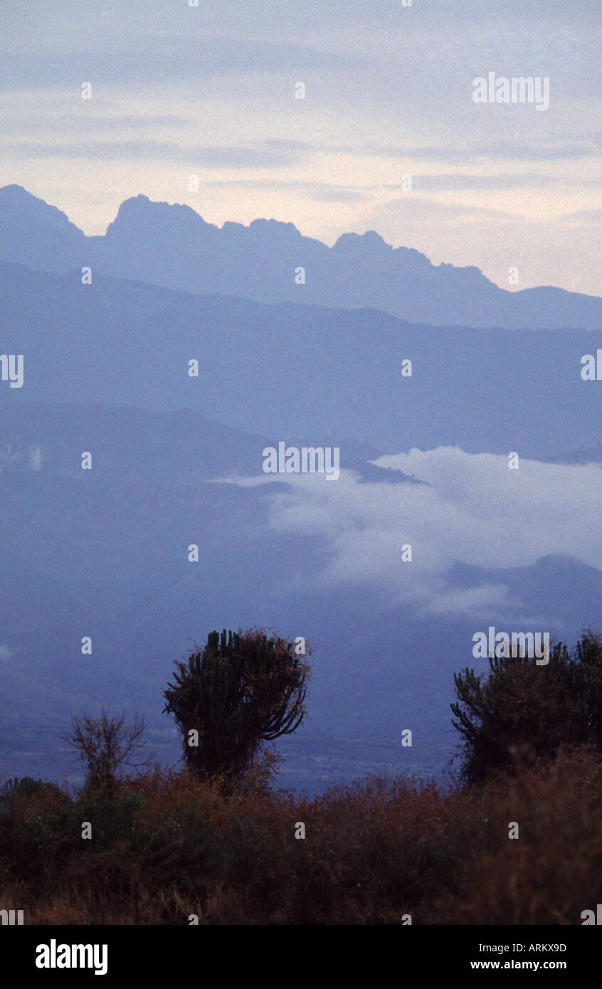 Queen elizabeth mountains hi-res stock photography and images - Alamy