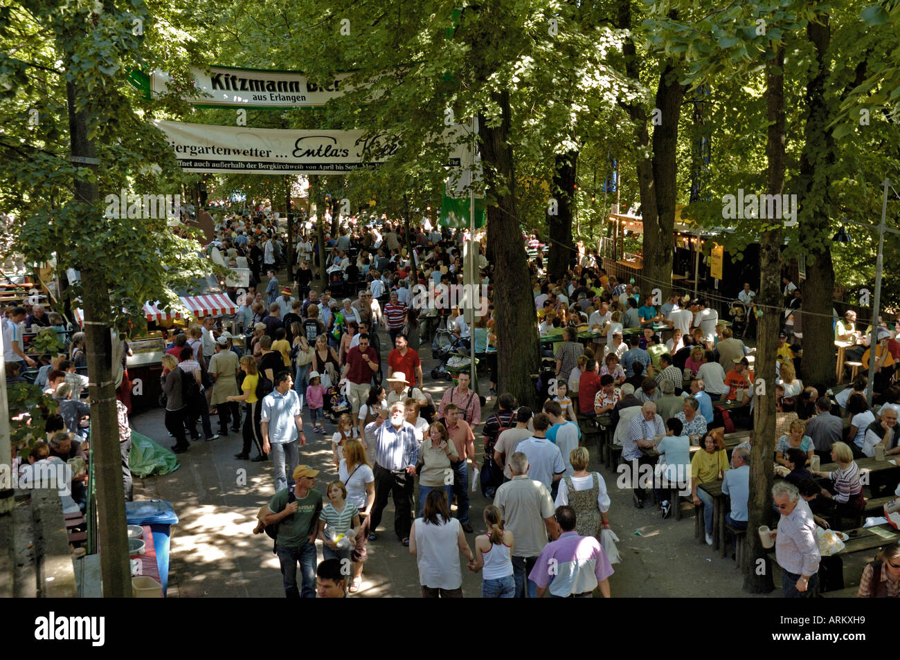 Worlds oldest beer festival, Guests enjoying the Biergarten atmosphere