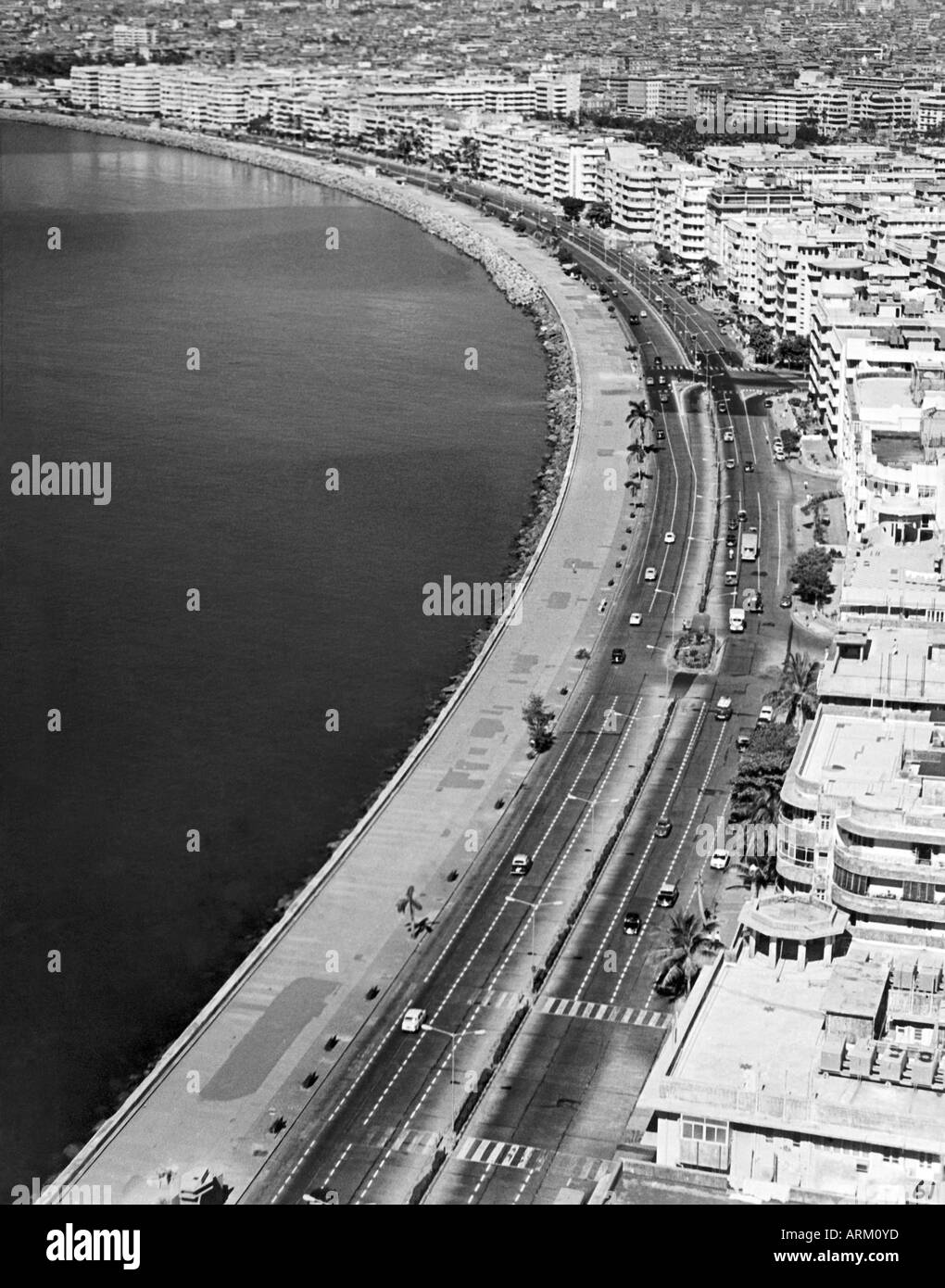 Aerial View Marine Drive Mumbai Black And White Stock Photos Images aerial-view-marine-drive-mumbai-black-and-white-stock-photos-images