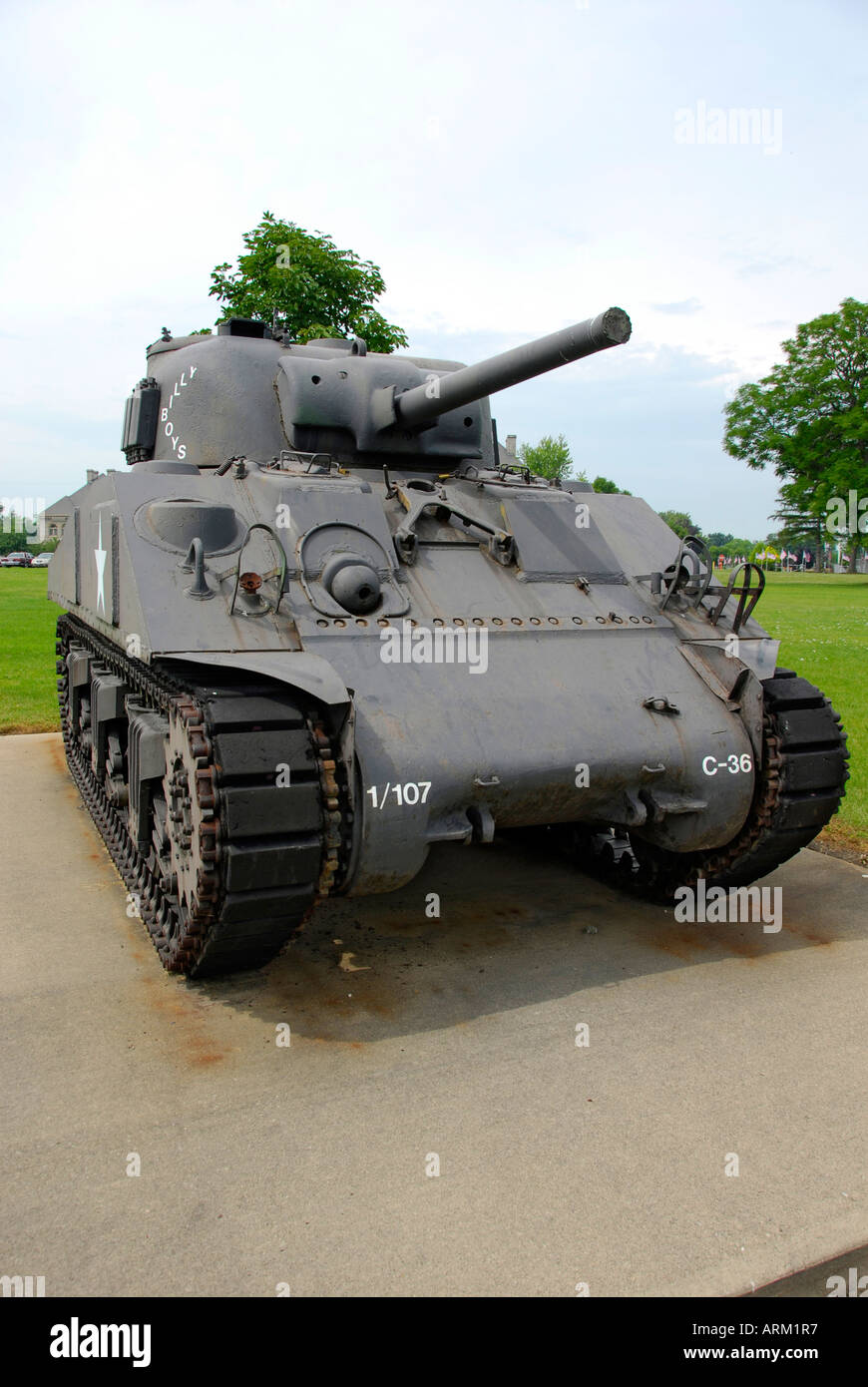 Military army tank hi-res stock photography and images - Alamy
