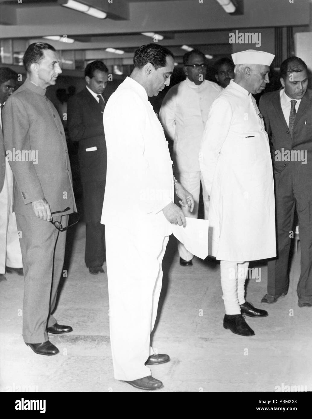 VRB101469 Portrait of J R D TATA Dr Bhaba and Pandit Jawaharlal Nehru India 1940 s Stock Photo