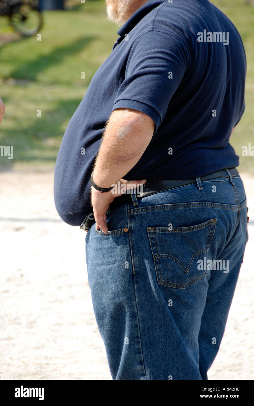 fat man in jeans