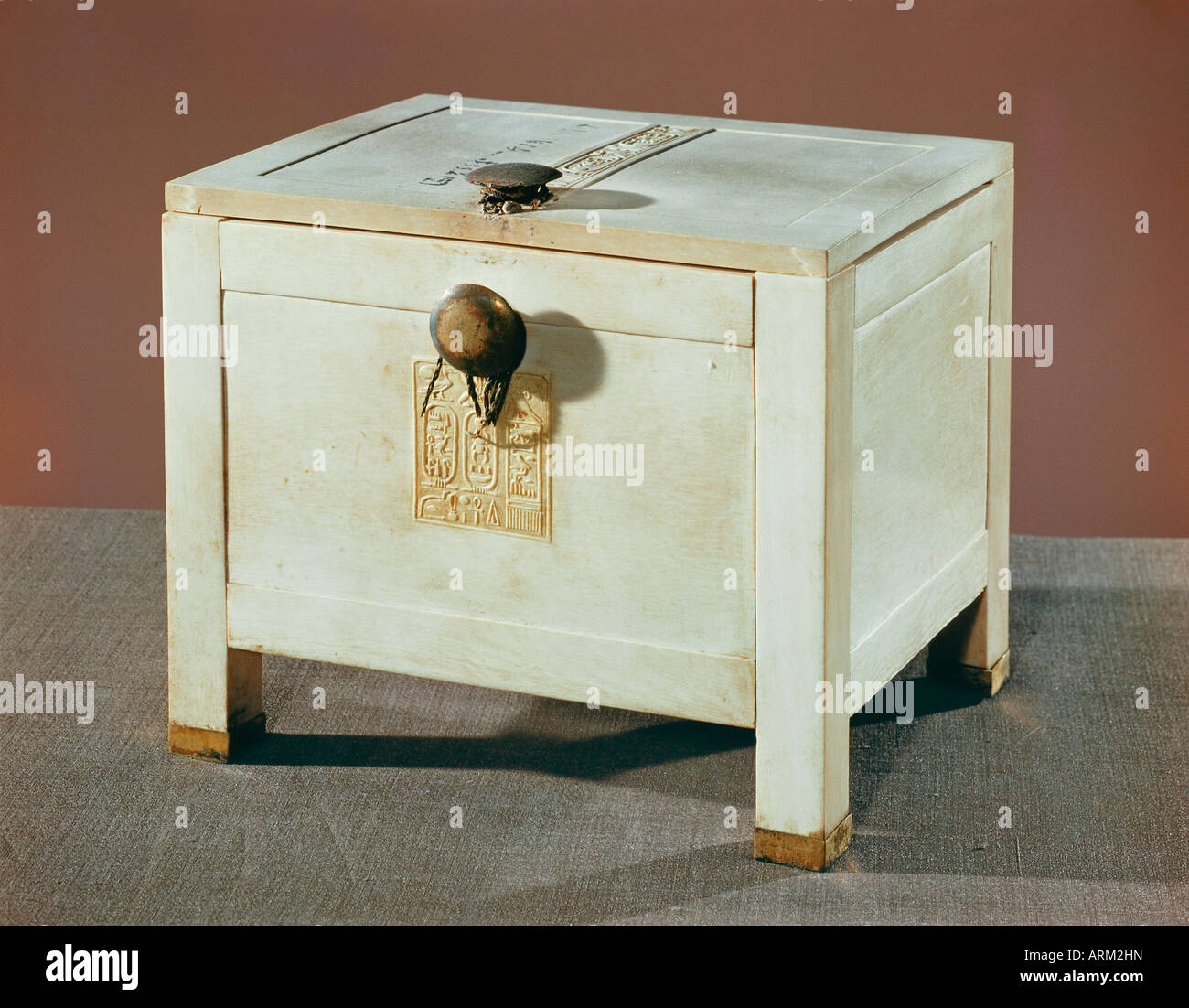 Ivory jewel chest from the tomb of the pharaoh Tutankhamun, discovered in the Valley of the Kings, Thebes, Egypt, North Africa Stock Photo