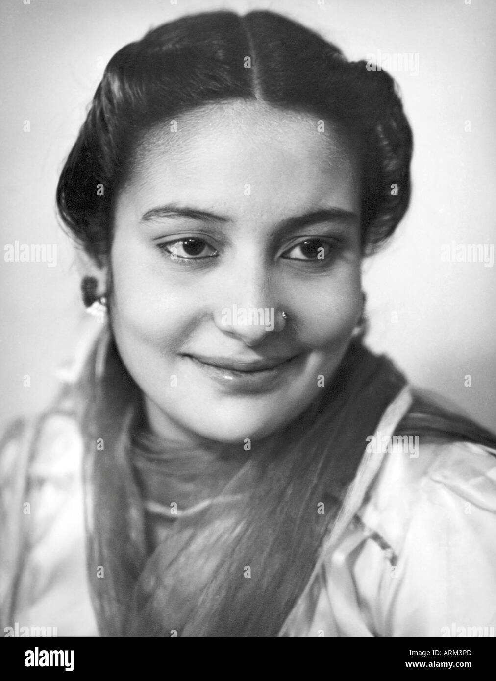 1940 indian woman Black and White Stock Photos & Images - Alamy